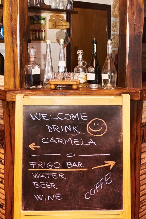 B&B Carmela Umag Bagian luar foto